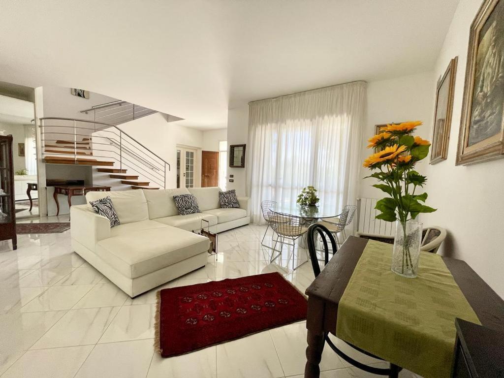 Villa Girasole Alcamo Eksteriør bilde